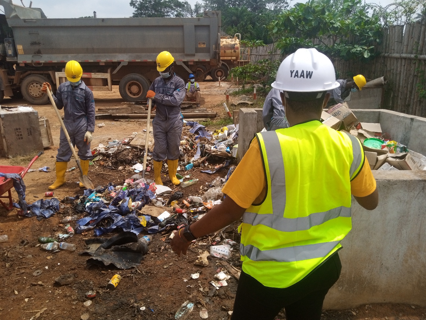 Home waste cleaning project